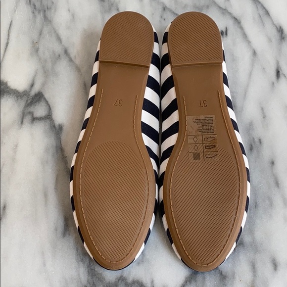 H & M slip ons - Picture 3 of 3